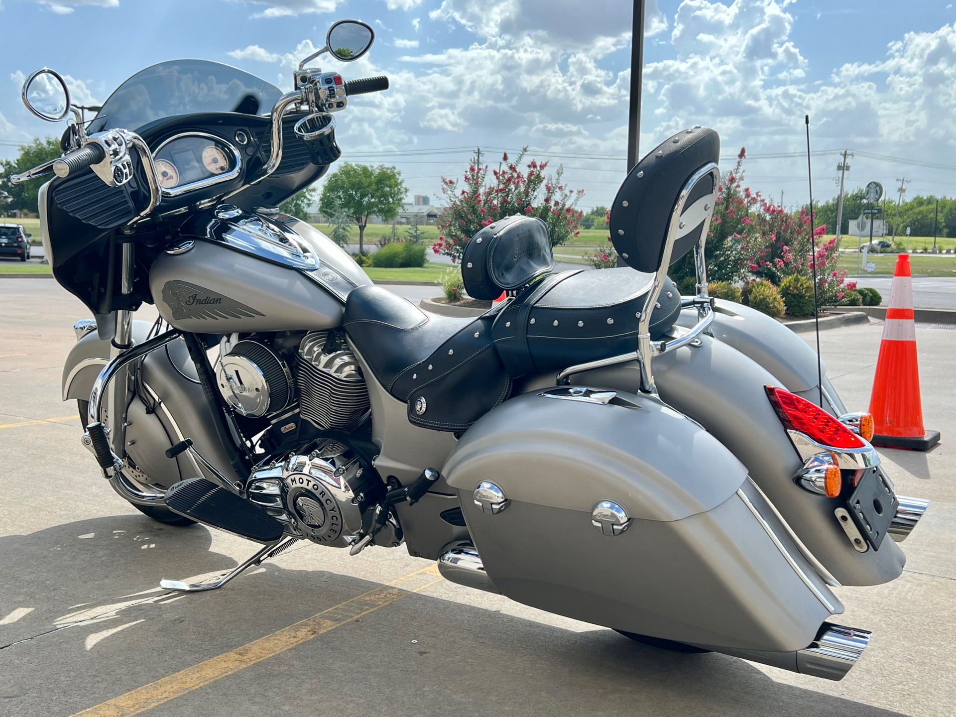 2016 Indian Motorcycle Chieftain® in Norman, Oklahoma - Photo 6