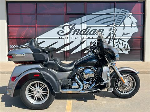 2016 Harley-Davidson Tri Glide® Ultra in Norman, Oklahoma - Photo 1