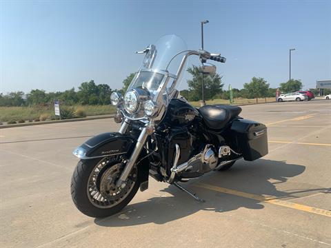 2011 Harley-Davidson Road King® Classic in Norman, Oklahoma - Photo 4