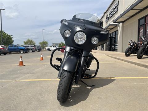 2018 Indian Motorcycle Chieftain® Dark Horse® ABS in Norman, Oklahoma - Photo 3