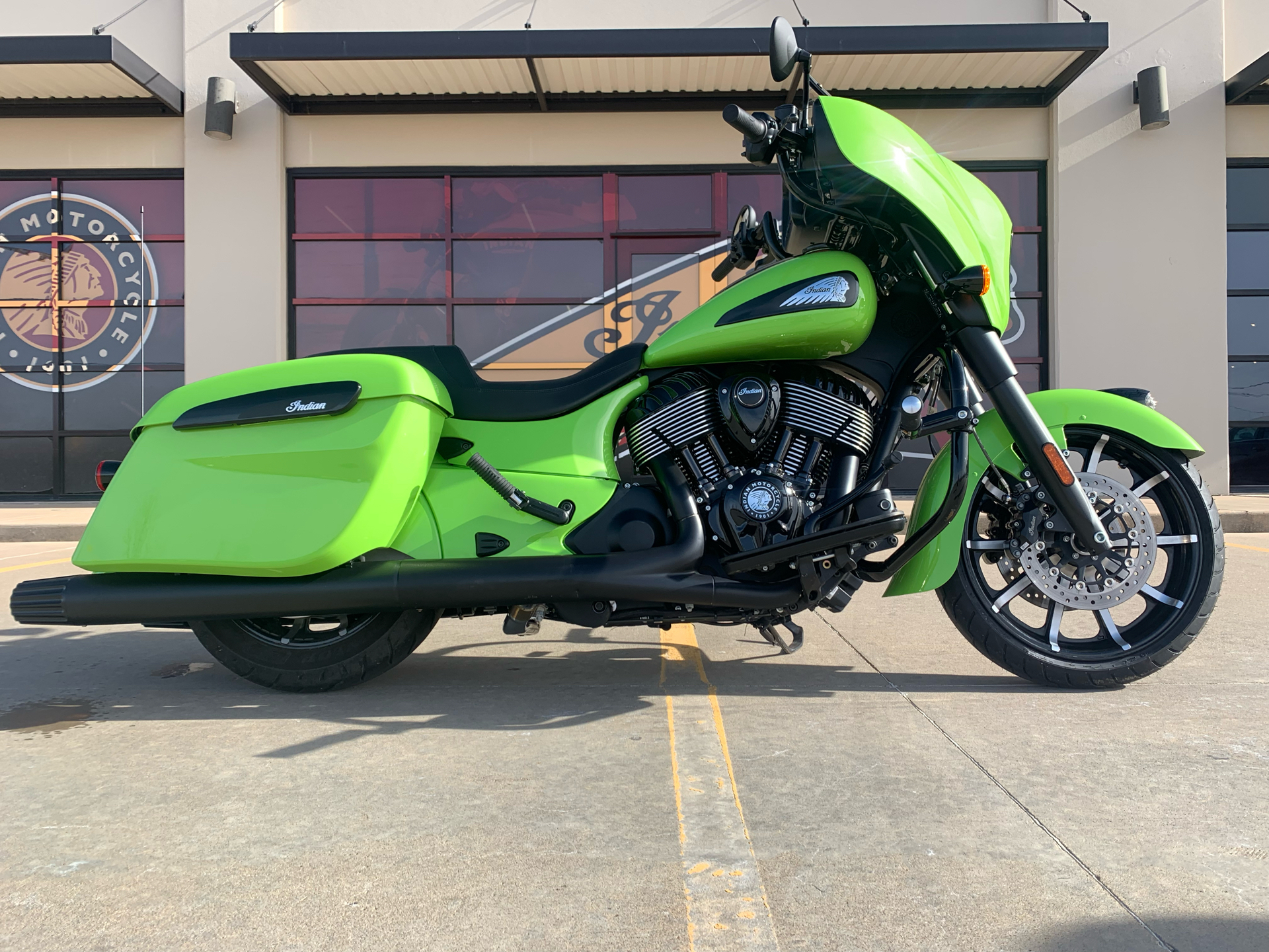 2019 Indian Chieftain® Dark Horse® ABS in Norman, Oklahoma - Photo 9