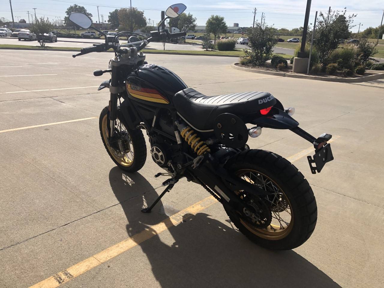 2018 ducati desert sled