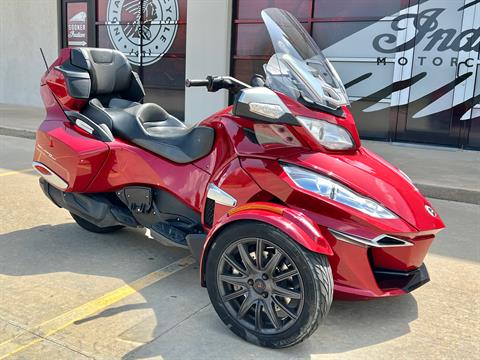 2015 Can-Am Spyder® RT-S SM6 in Norman, Oklahoma - Photo 2