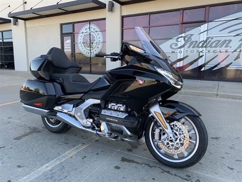 2019 Honda Gold Wing Tour Automatic DCT in Norman, Oklahoma - Photo 2