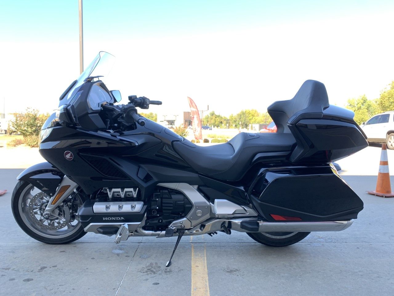 2019 Honda Gold Wing Tour Automatic DCT in Norman, Oklahoma - Photo 5