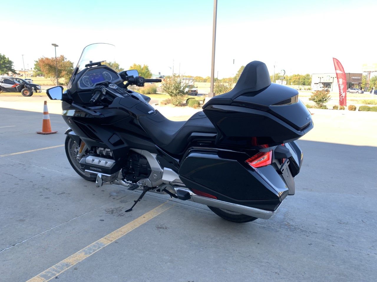 2019 Honda Gold Wing Tour Automatic DCT in Norman, Oklahoma - Photo 6
