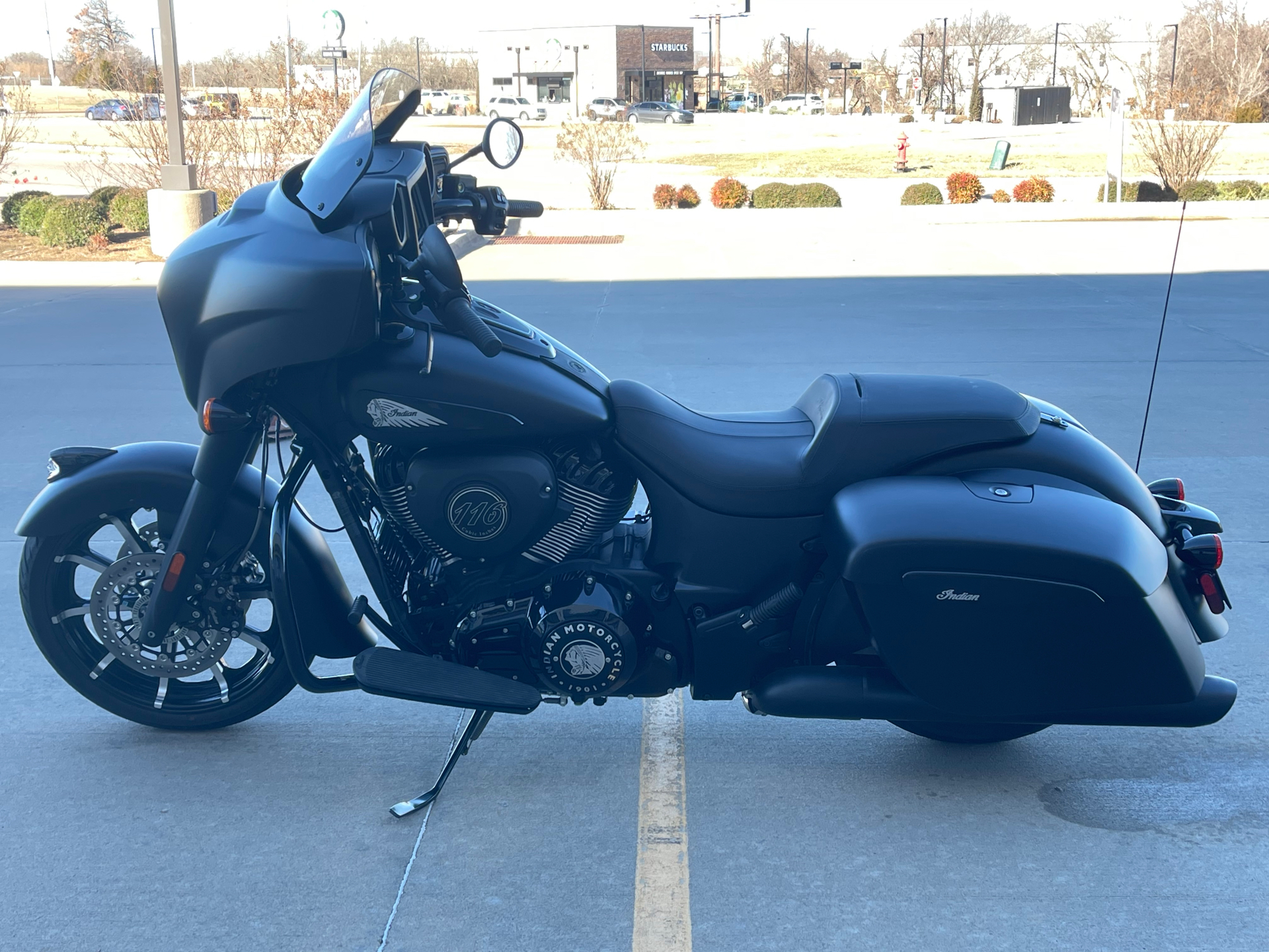 2021 Indian Motorcycle Chieftain® Dark Horse® in Norman, Oklahoma - Photo 5