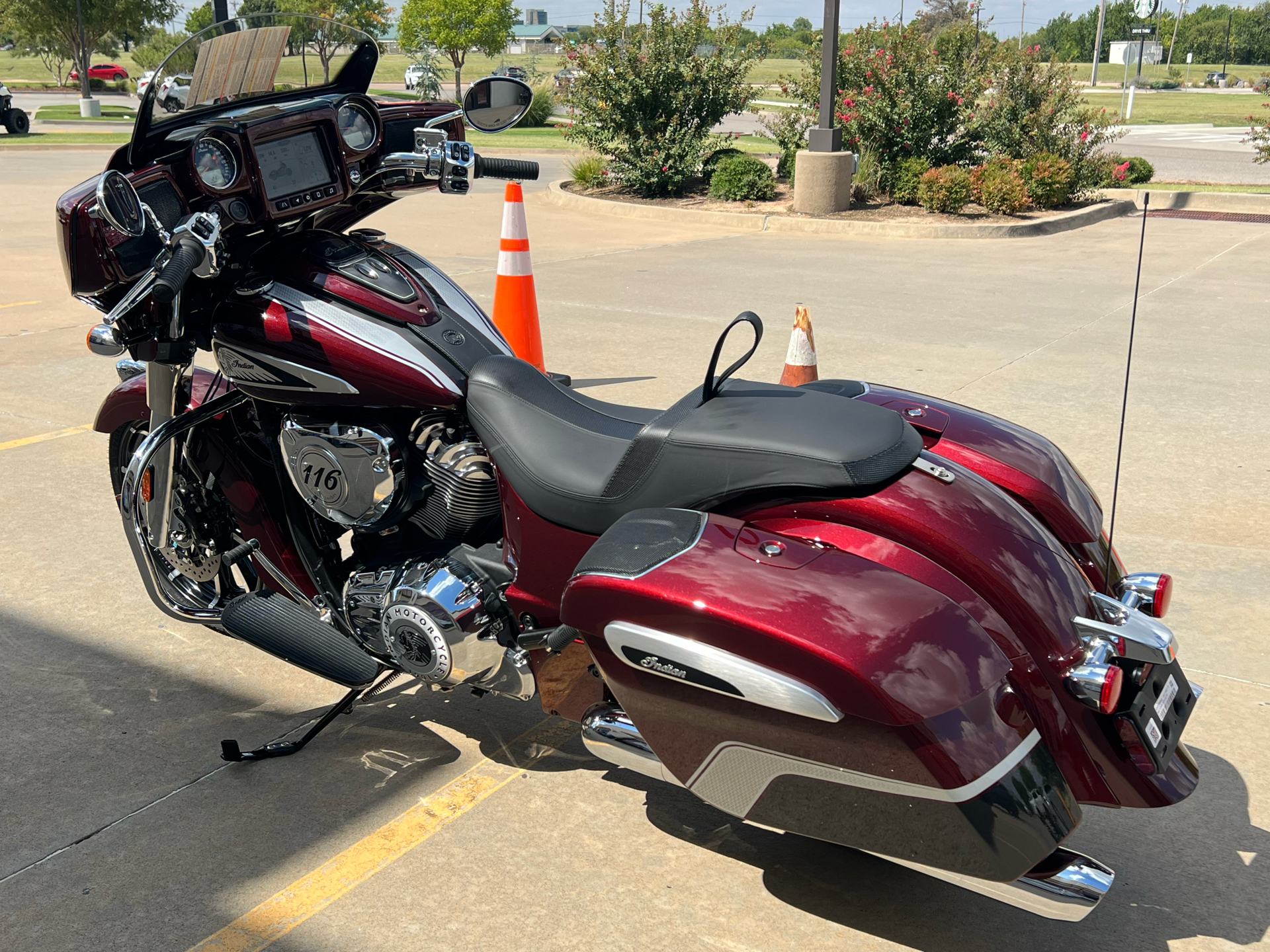 2024 Indian Motorcycle Chieftain® Limited with PowerBand Audio Package in Norman, Oklahoma - Photo 6