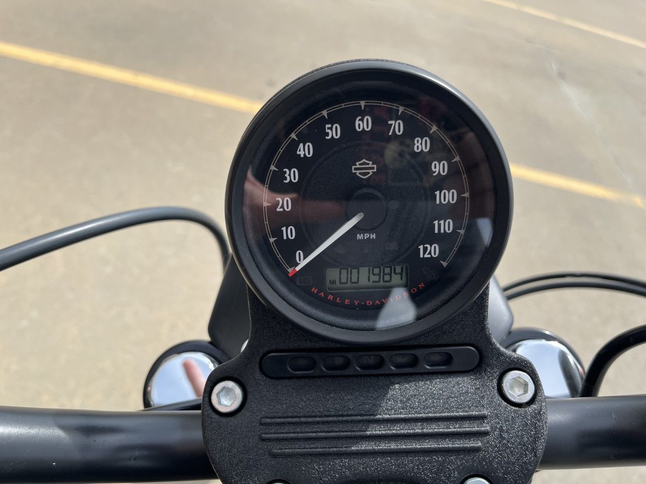 2022 Harley-Davidson Iron 883™ in Norman, Oklahoma - Photo 9