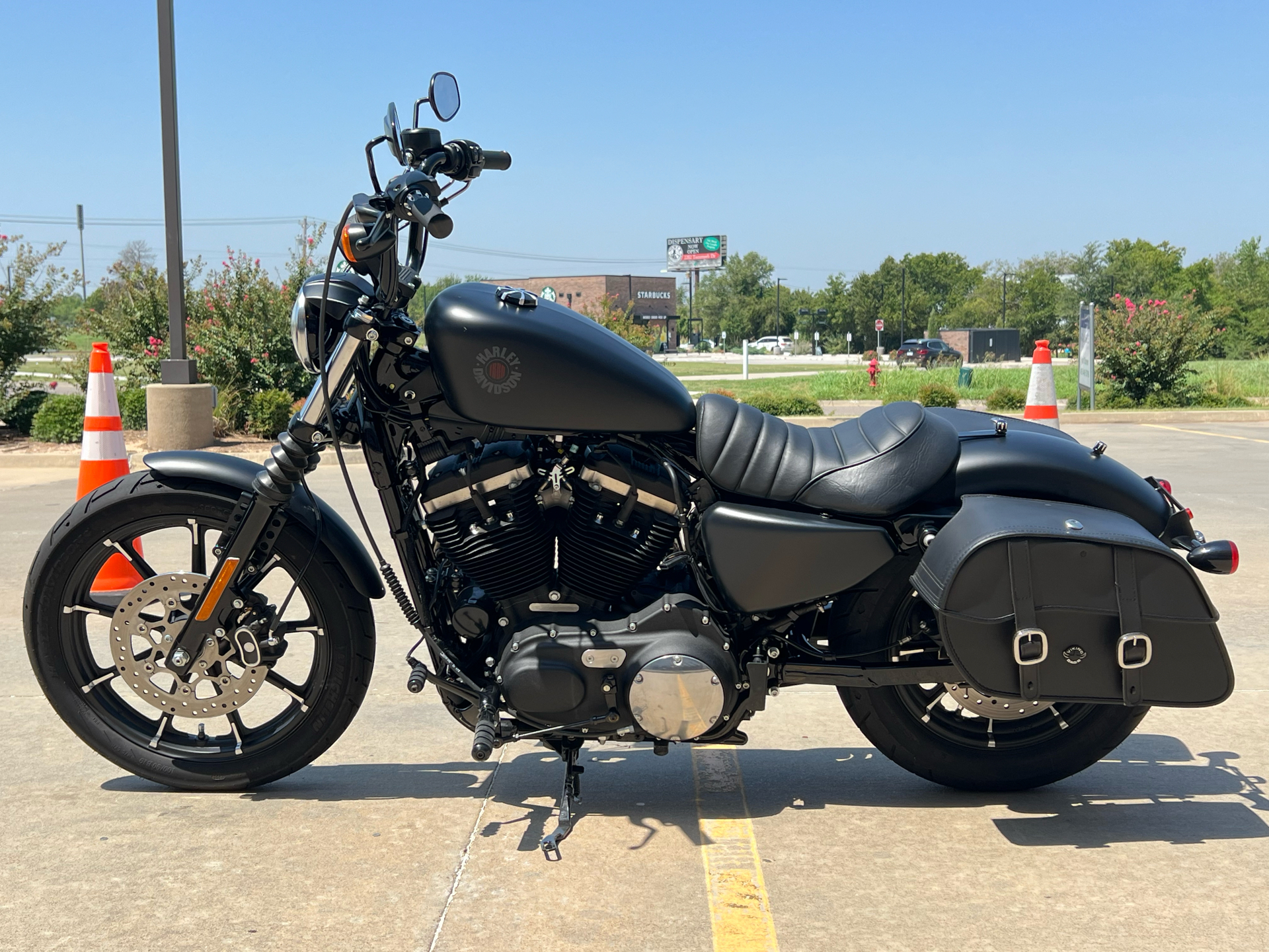 2022 Harley-Davidson Iron 883™ in Norman, Oklahoma - Photo 5