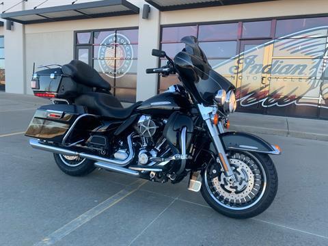 2012 Harley-Davidson Electra Glide® Ultra Limited in Norman, Oklahoma - Photo 2
