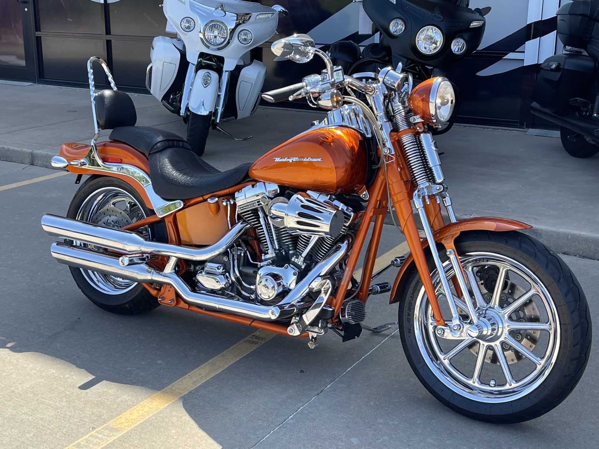 2008 Harley-Davidson CVO™ Screamin' Eagle® Softail® Springer® in Norman, Oklahoma - Photo 2