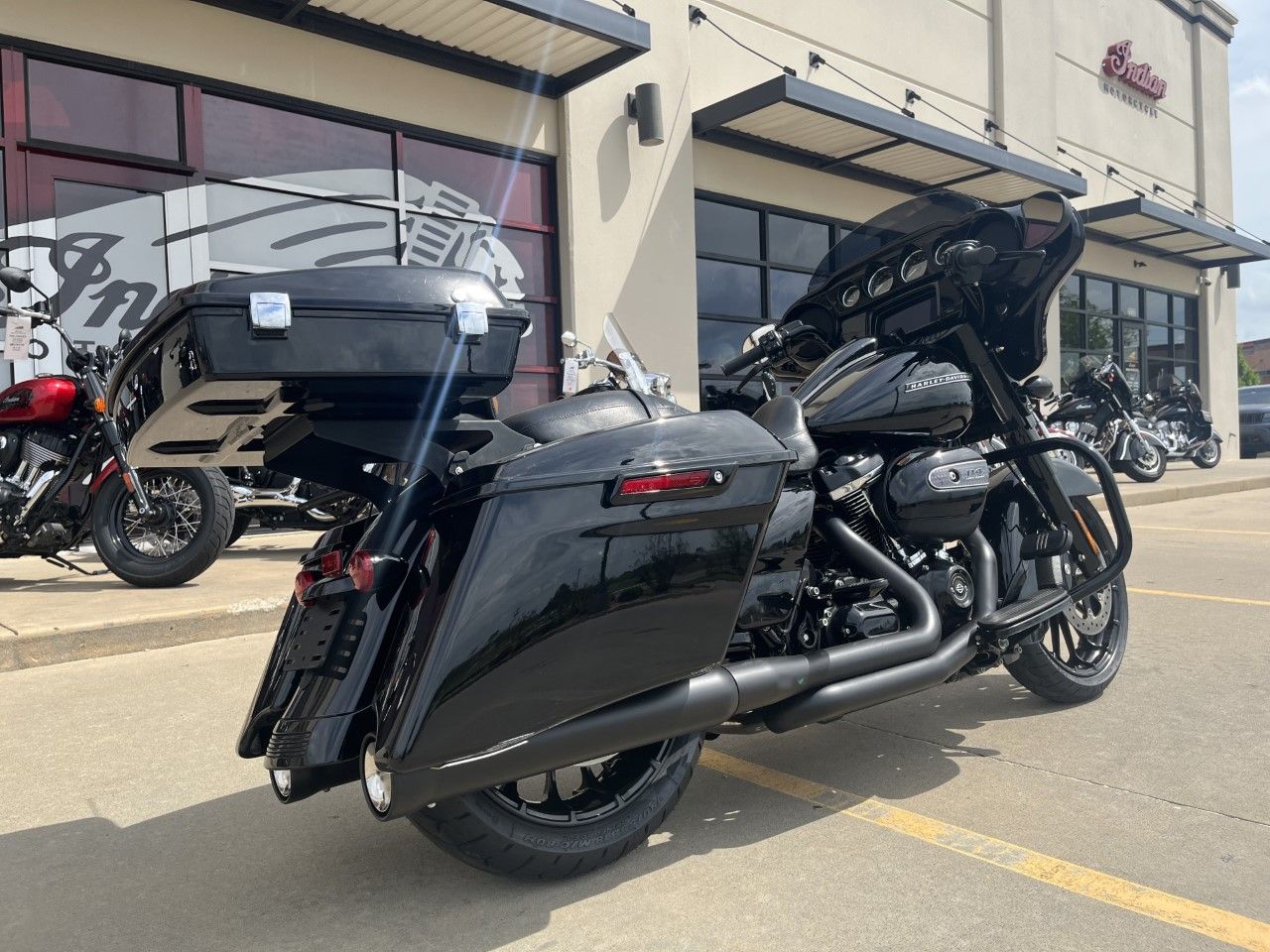 2019 Harley-Davidson Street Glide® Special in Norman, Oklahoma - Photo 7