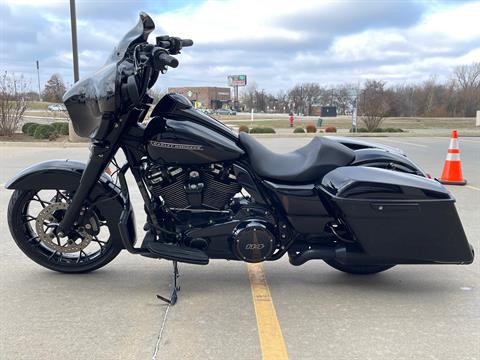 2019 Harley-Davidson Street Glide® Special in Norman, Oklahoma - Photo 5