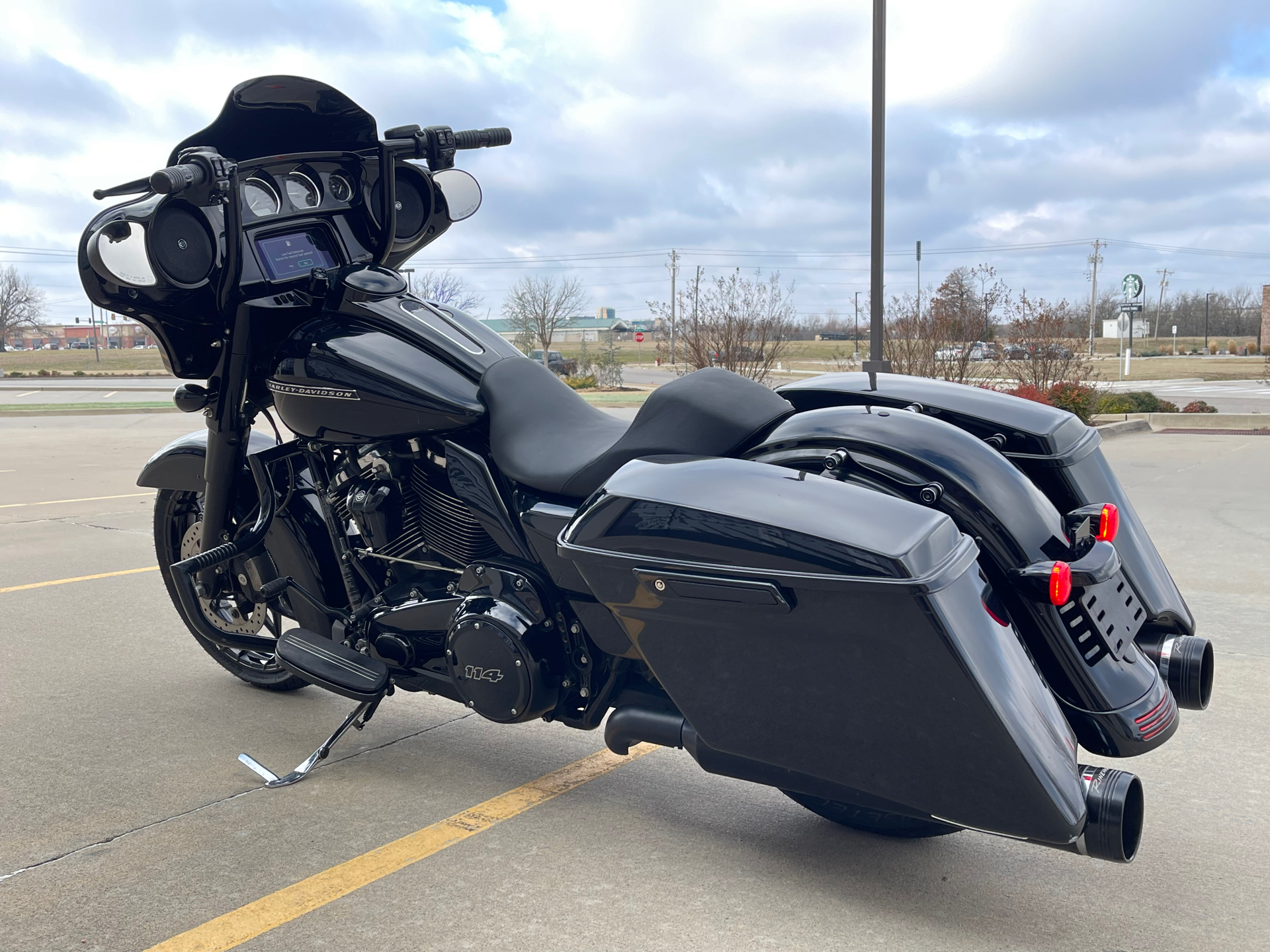 2019 Harley-Davidson Street Glide® Special in Norman, Oklahoma - Photo 6
