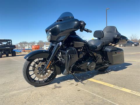 2019 Harley-Davidson Street Glide® Special in Norman, Oklahoma - Photo 4