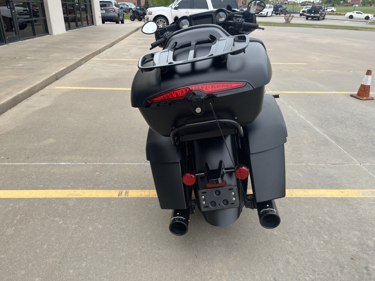 2021 Indian Motorcycle Roadmaster® Dark Horse® in Norman, Oklahoma - Photo 7