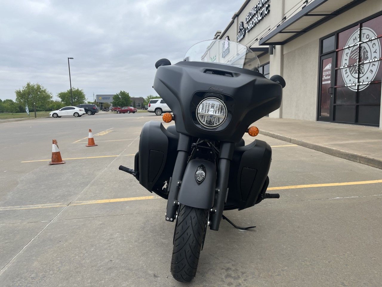 2021 Indian Motorcycle Roadmaster® Dark Horse® in Norman, Oklahoma - Photo 3