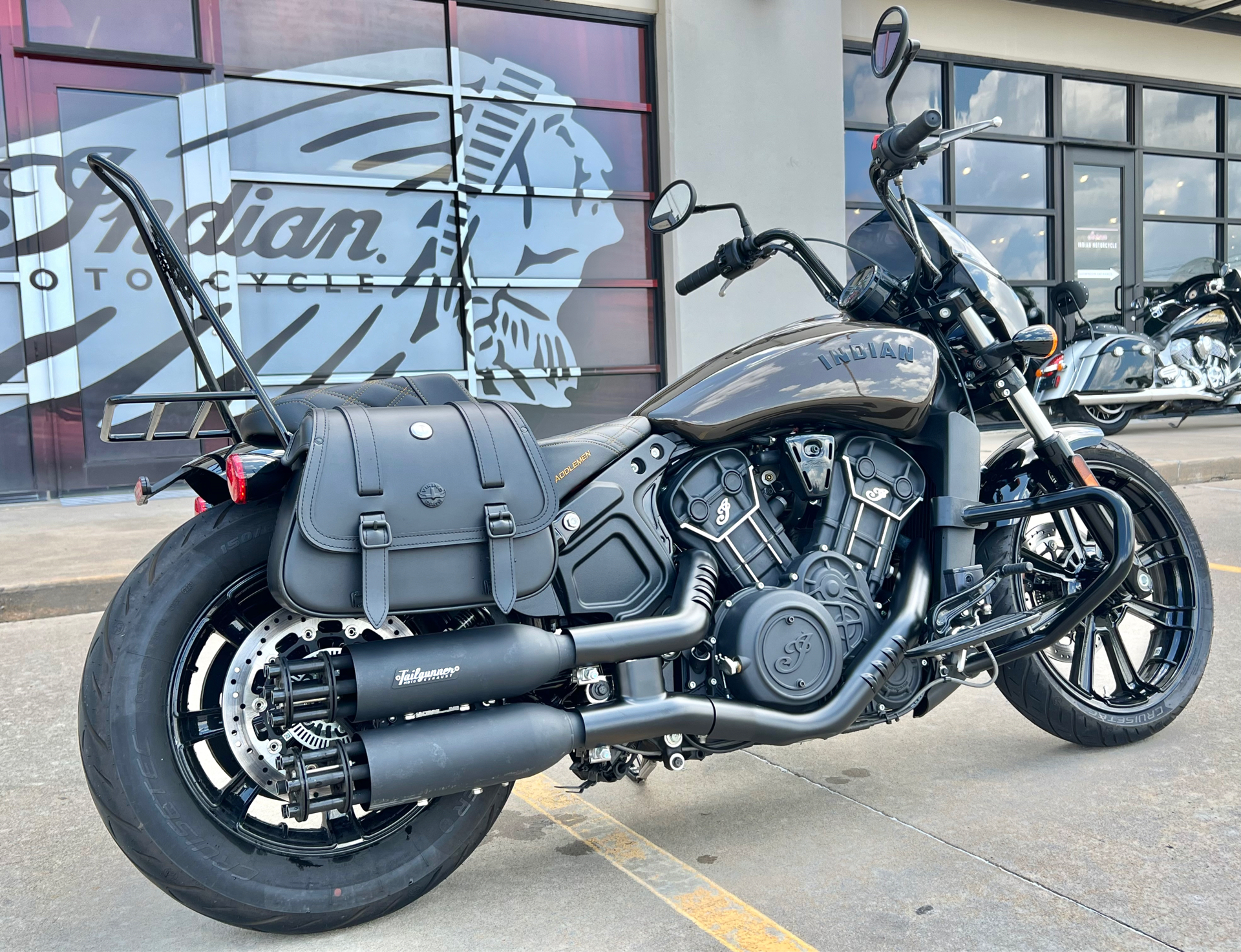 2023 Indian Motorcycle Scout® Rogue Sixty ABS in Norman, Oklahoma - Photo 8