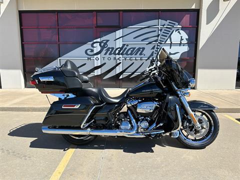 2017 Harley-Davidson Ultra Limited Low in Norman, Oklahoma - Photo 1