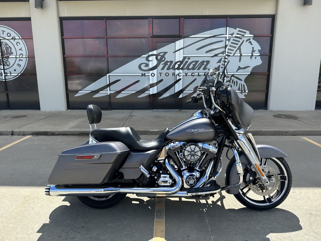 2016 Harley-Davidson Street Glide® Special in Norman, Oklahoma - Photo 1