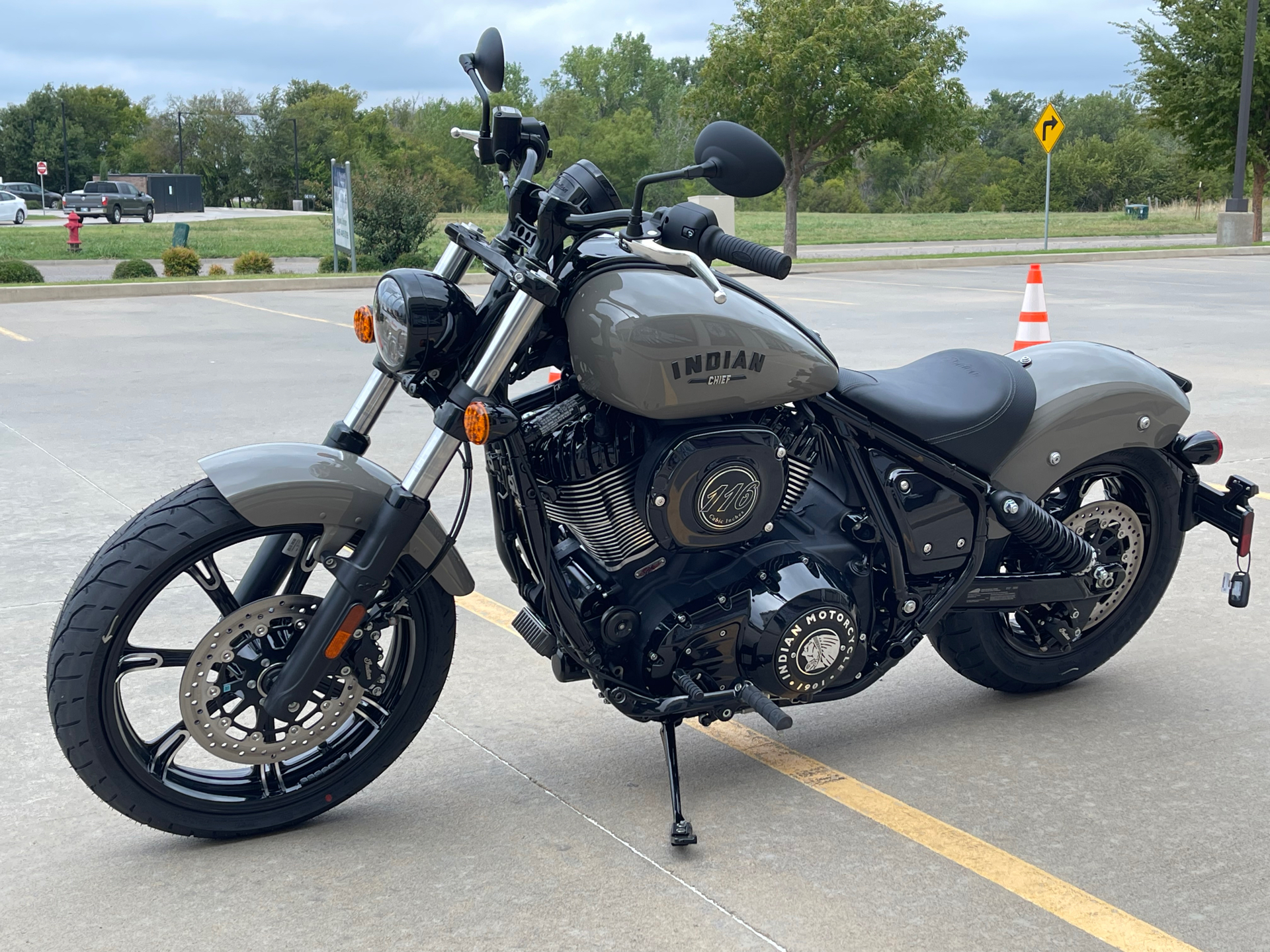 2023 Indian Motorcycle Chief Dark Horse® in Norman, Oklahoma - Photo 4