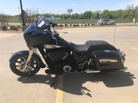 2021 Indian Chieftain® in Norman, Oklahoma - Photo 5