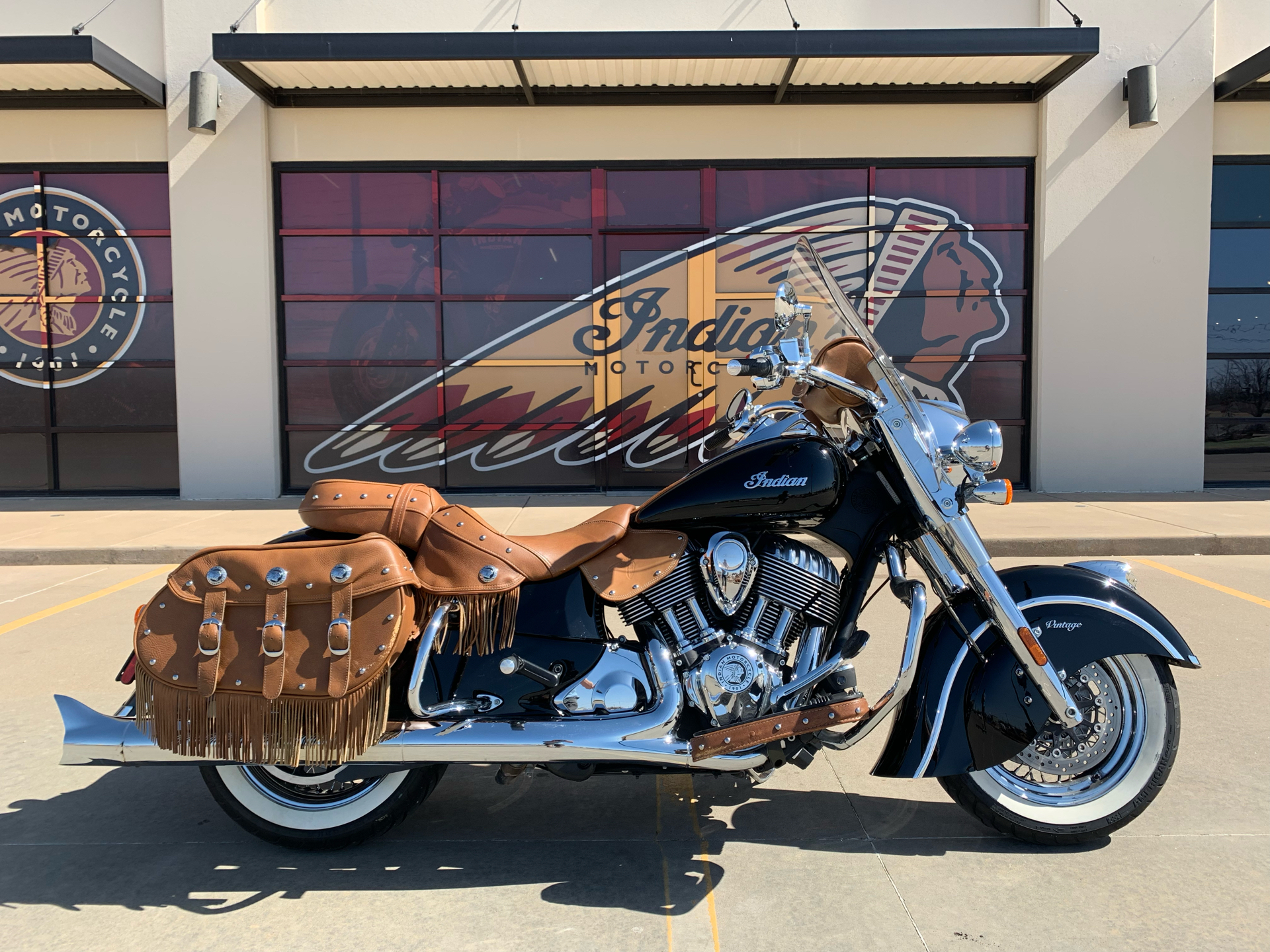 2016 Indian Motorcycle Chief® Vintage in Norman, Oklahoma - Photo 1