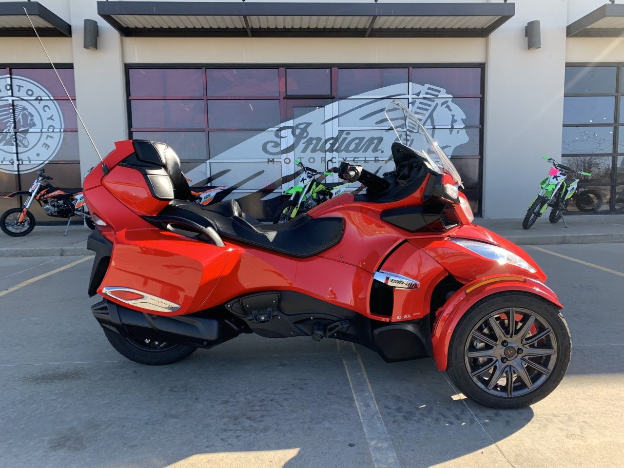 2013 Can-Am Spyder® RT-S SM5 in Norman, Oklahoma - Photo 1