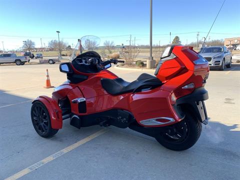 2013 Can-Am Spyder® RT-S SM5 in Norman, Oklahoma - Photo 6