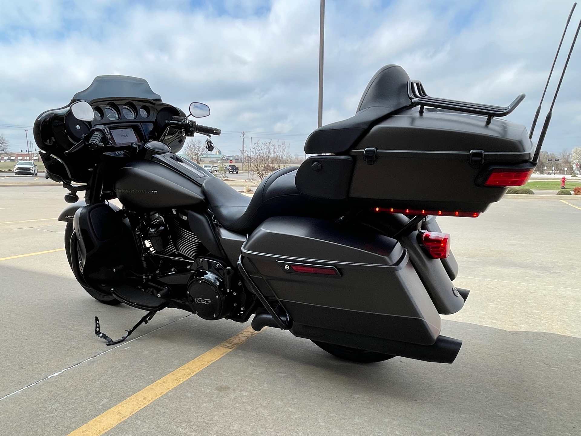 2021 Harley-Davidson Ultra Limited in Norman, Oklahoma - Photo 6