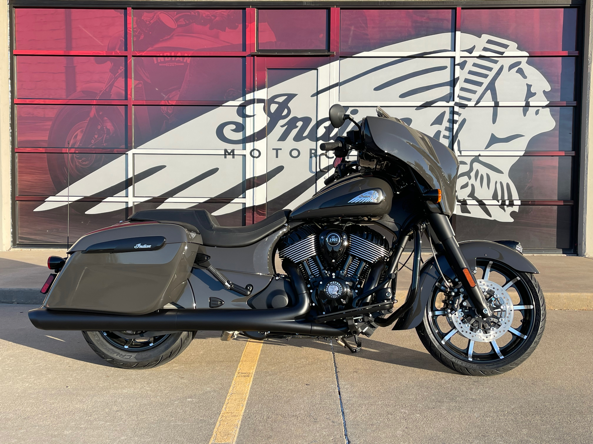 2024 Indian Motorcycle Chieftain Darkhorse with Powerband Audio Package in Norman, Oklahoma - Photo 1