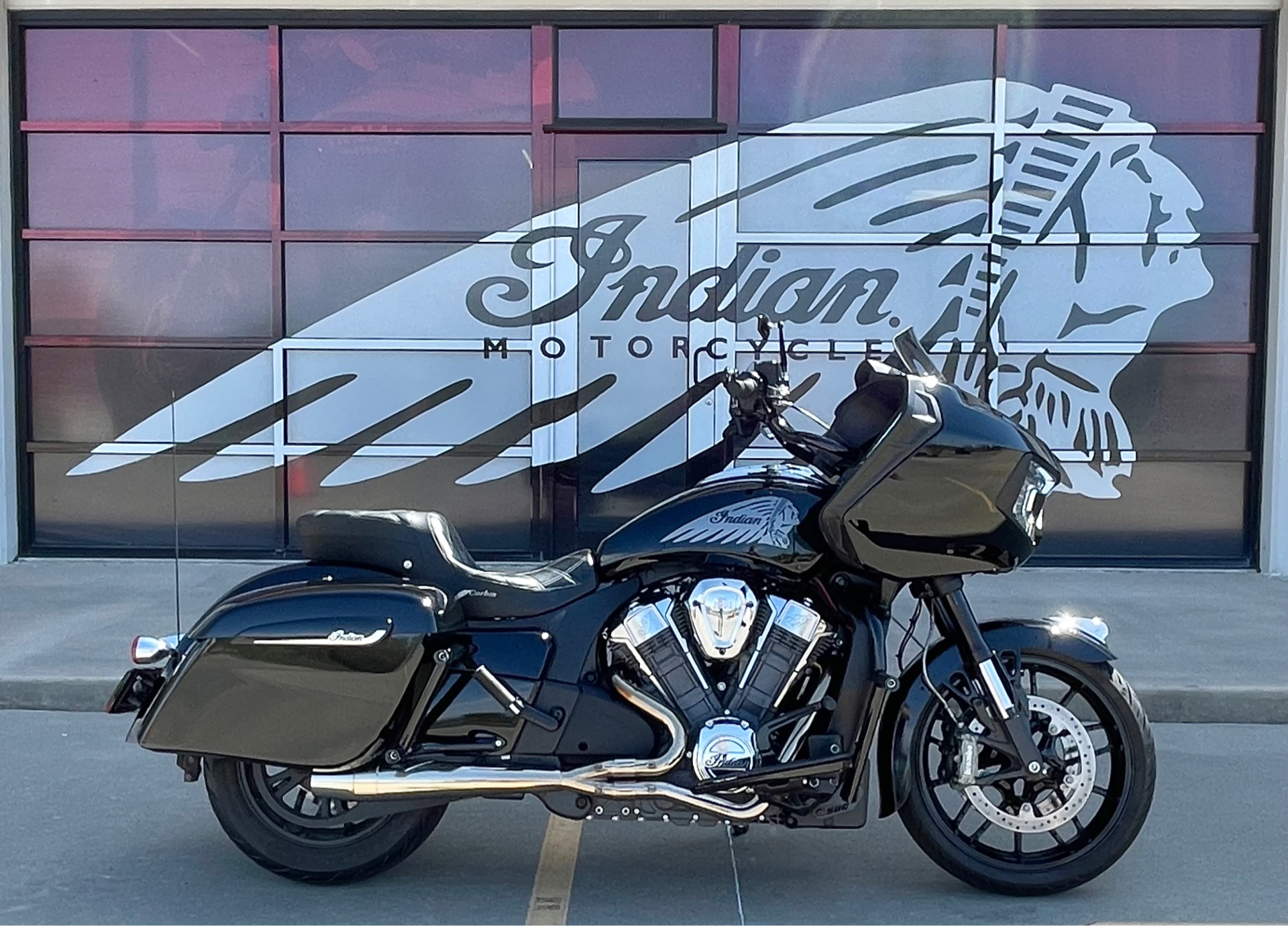 2023 Indian Motorcycle Challenger® in Norman, Oklahoma - Photo 1