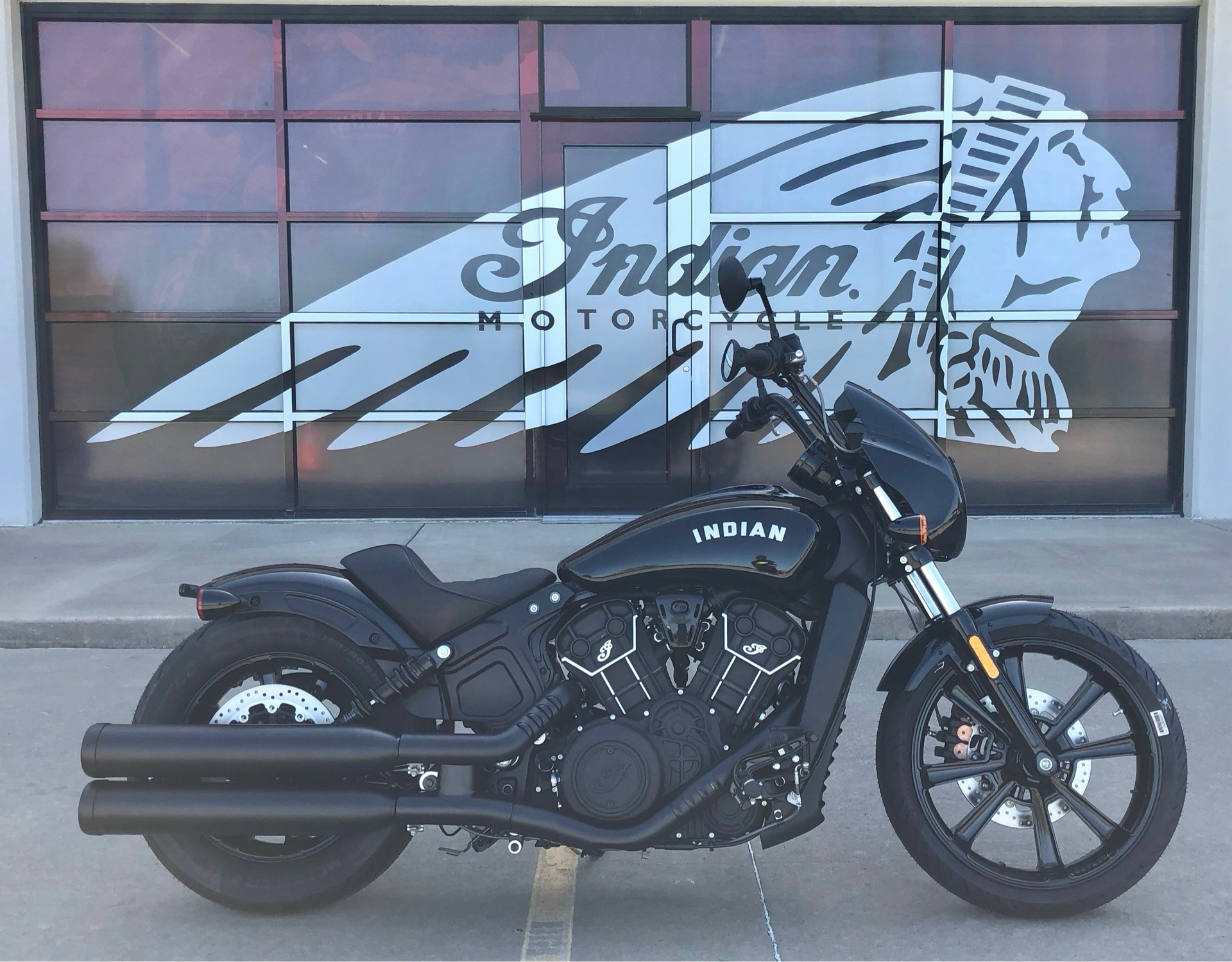 2024 Indian Motorcycle Scout® Rogue Sixty in Norman, Oklahoma - Photo 1