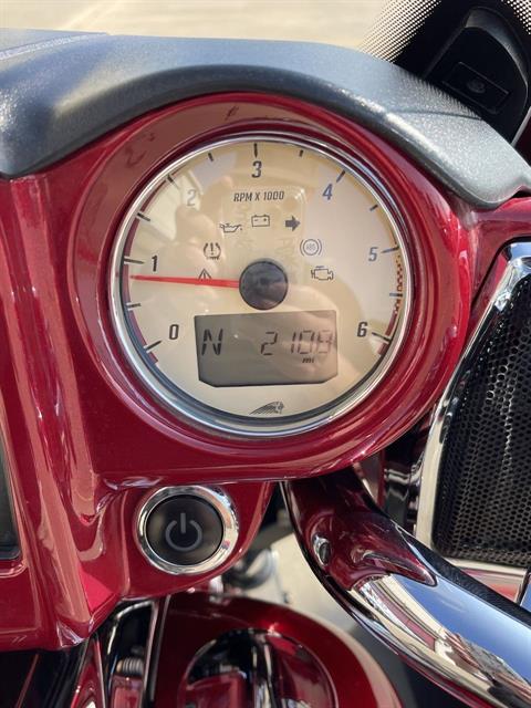 2019 Indian Motorcycle Roadmaster® Elite ABS in Norman, Oklahoma - Photo 10