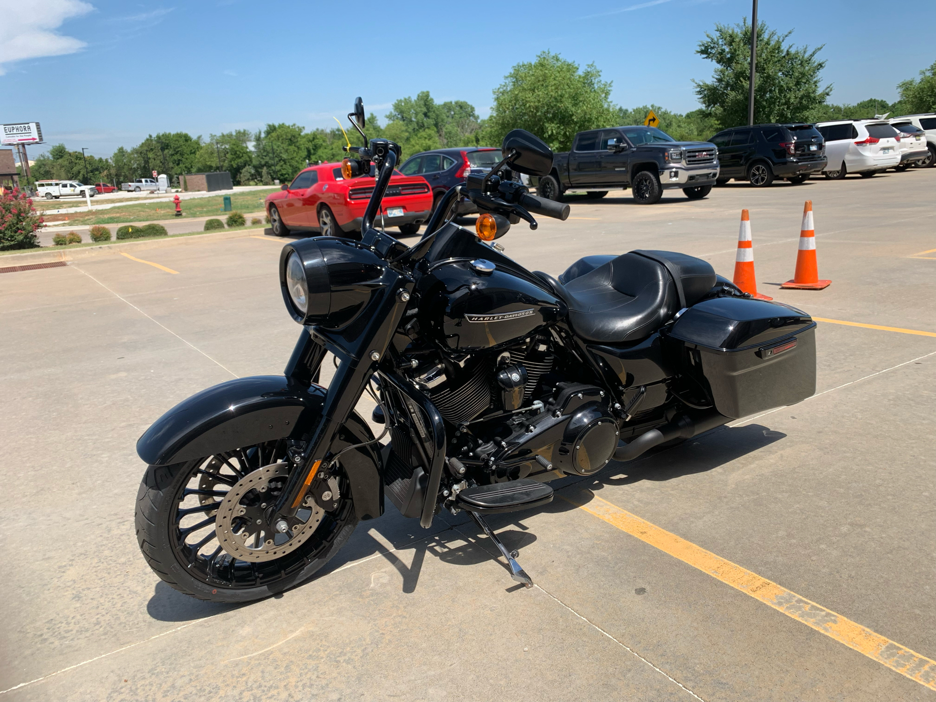 2018 Harley-Davidson Road King® Special in Norman, Oklahoma - Photo 4