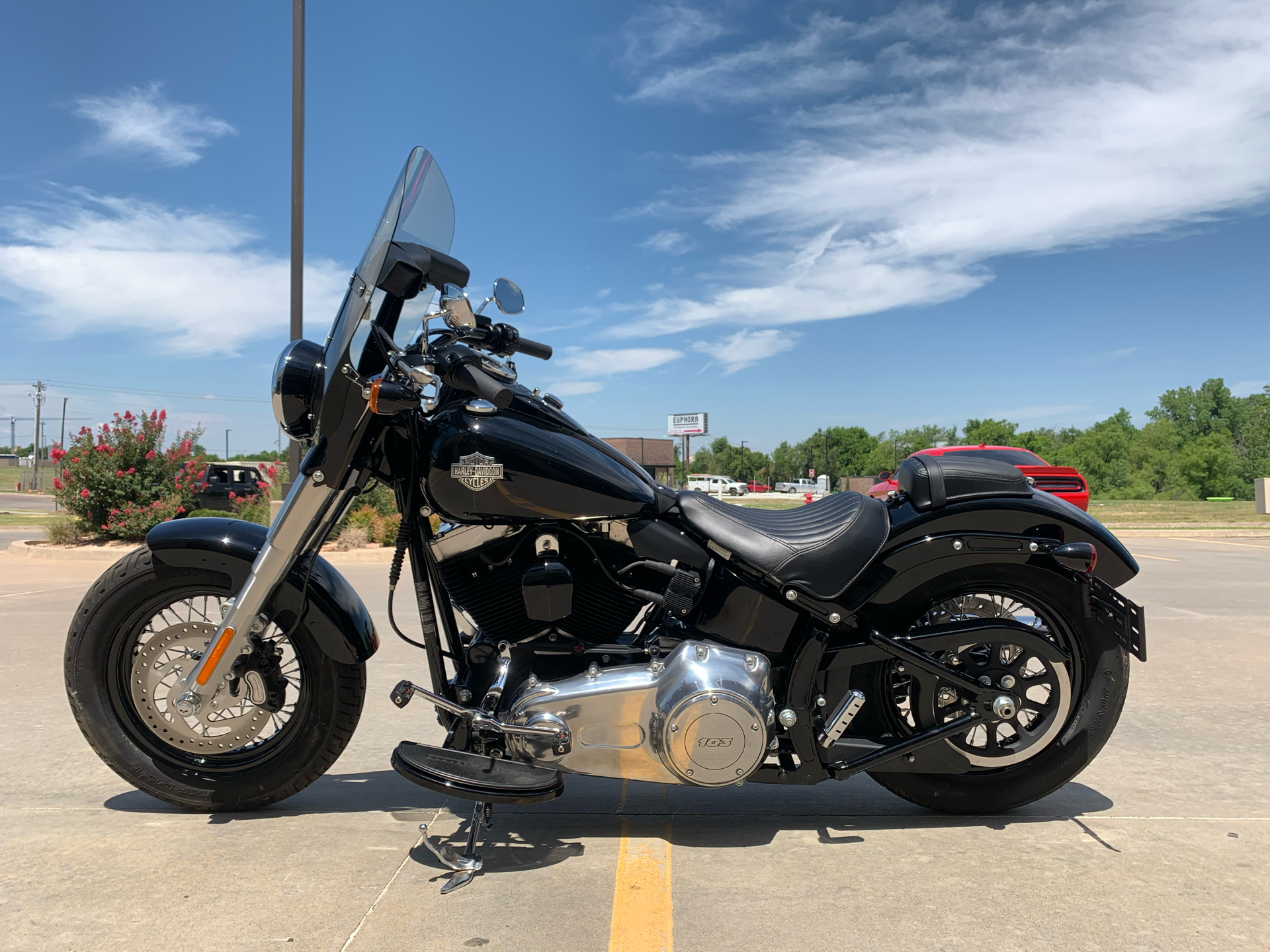 2017 Harley-Davidson Softail Slim® in Norman, Oklahoma - Photo 5