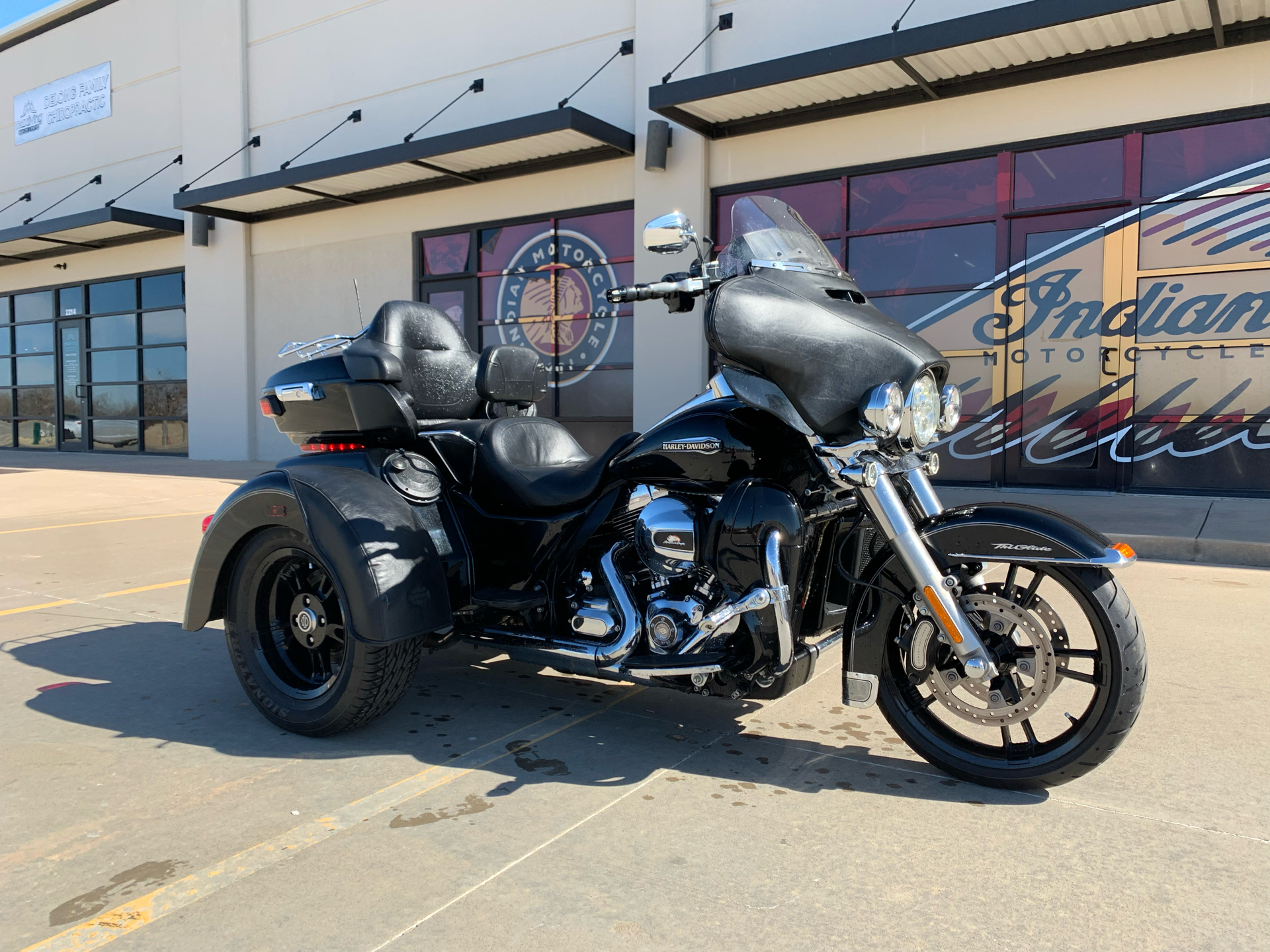 2016 Harley-Davidson Tri Glide® Ultra in Norman, Oklahoma - Photo 2
