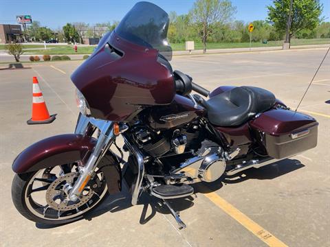 2022 Harley-Davidson Street Glide® in Norman, Oklahoma - Photo 4