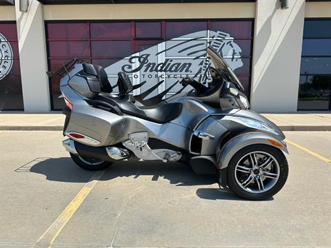 2012 Can-Am Spyder® RT SM5 in Norman, Oklahoma - Photo 1