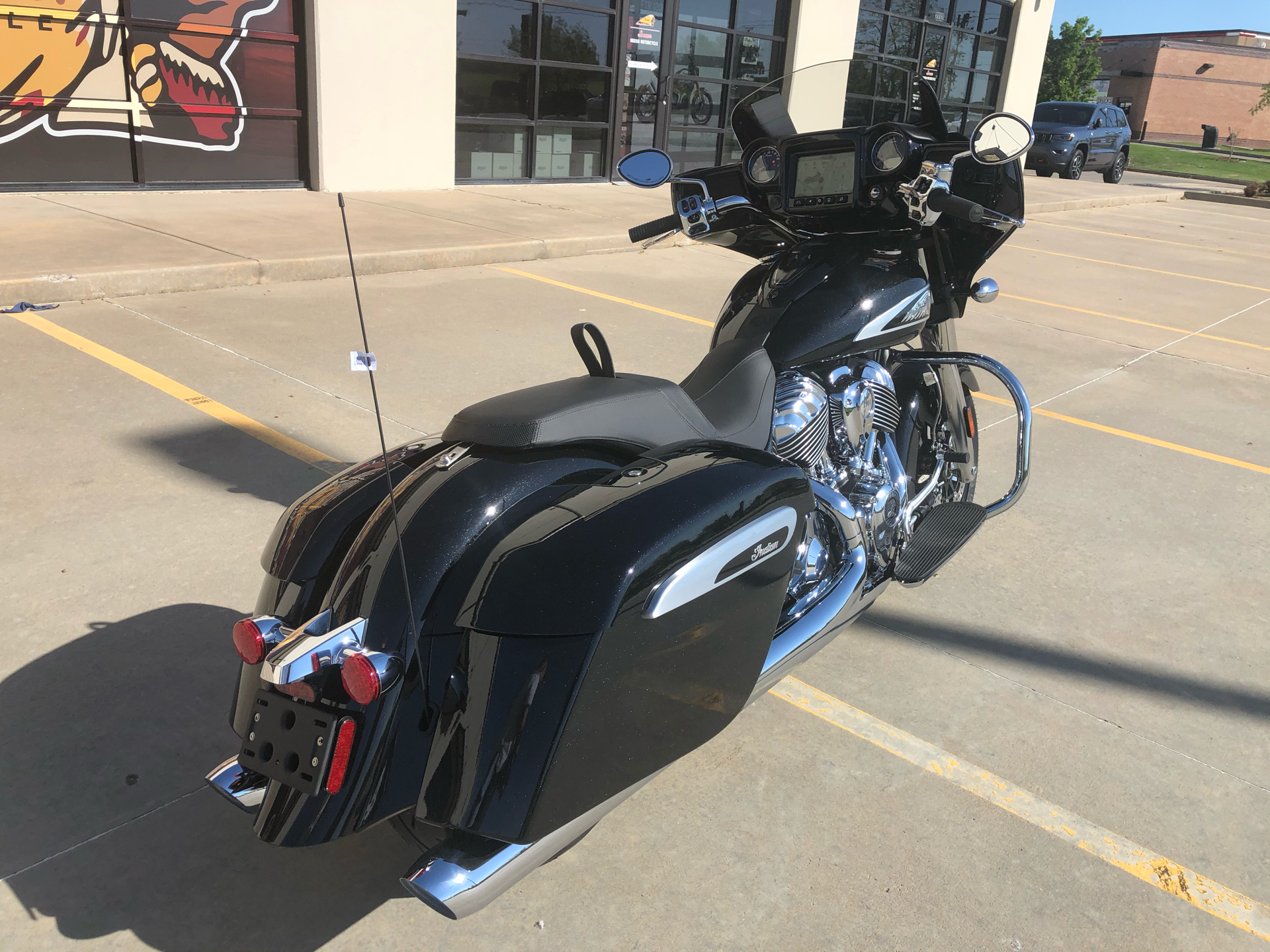 2021 Indian Chieftain® Limited in Norman, Oklahoma - Photo 8