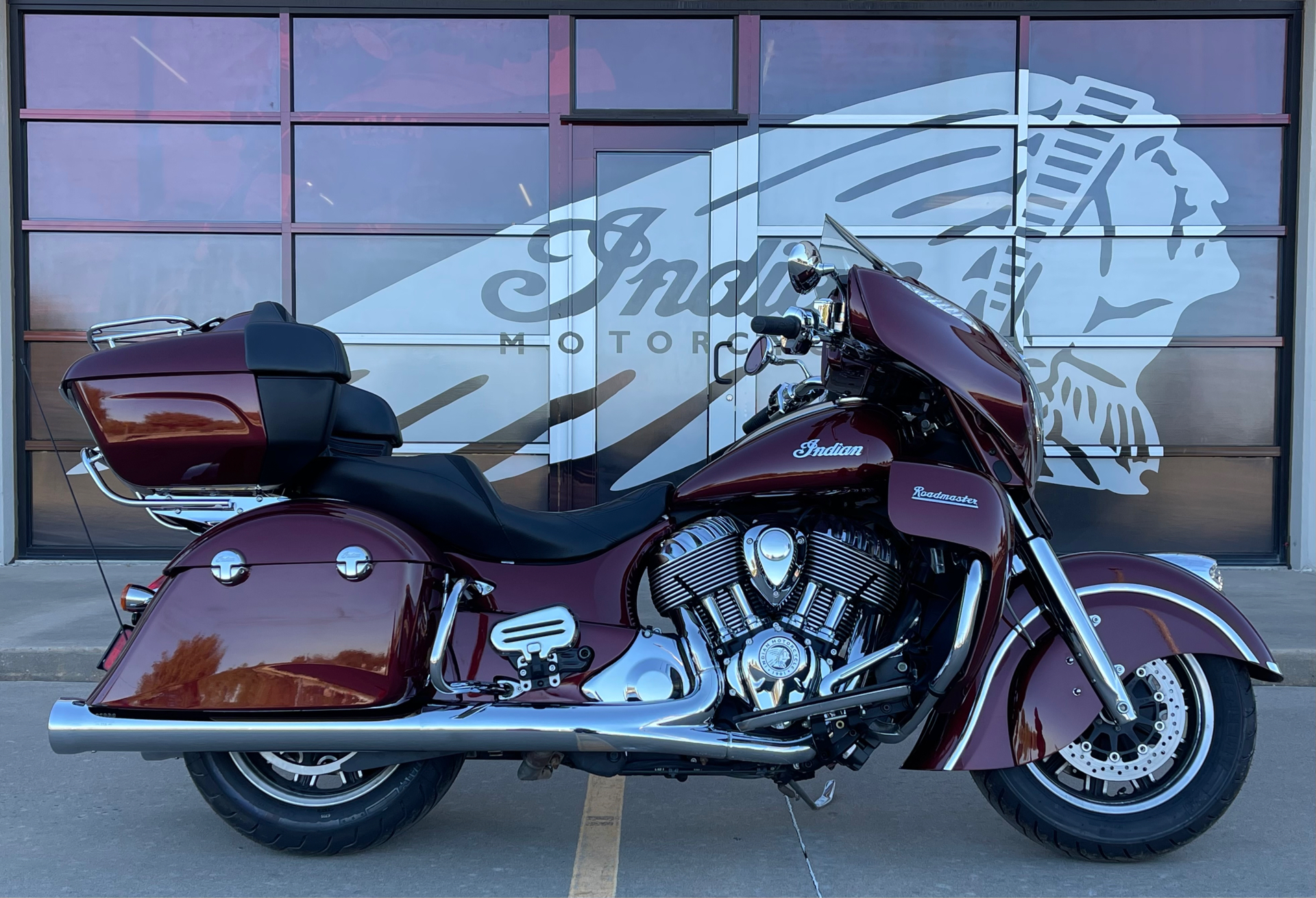 2018 Indian Motorcycle Roadmaster® ABS in Norman, Oklahoma - Photo 1