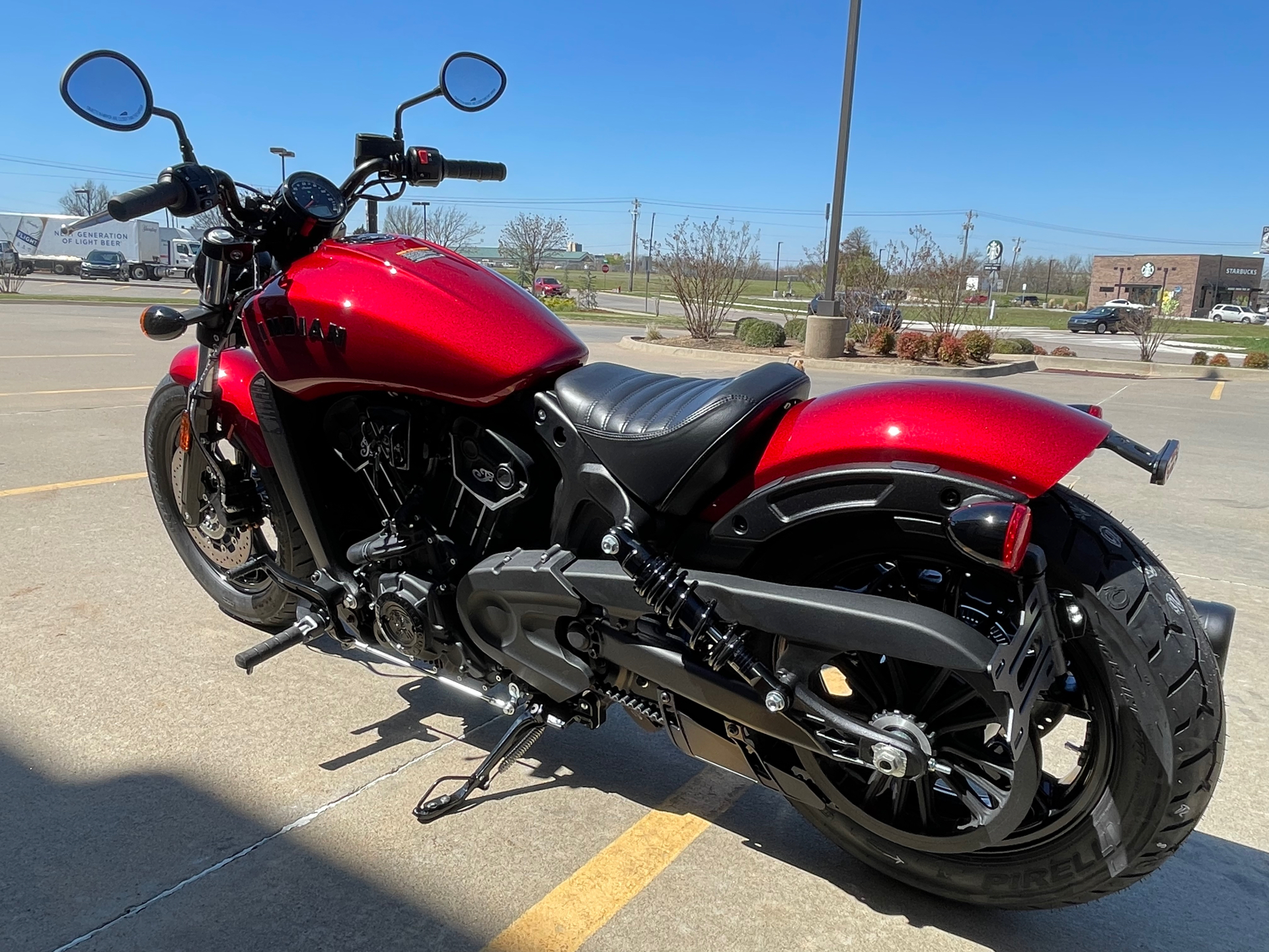 2024 Indian Motorcycle Scout® Bobber Sixty ABS in Norman, Oklahoma - Photo 6
