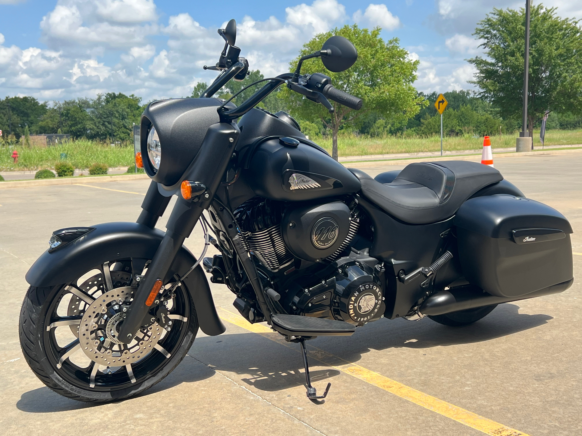 2024 Indian Motorcycle Springfield® Dark Horse® in Norman, Oklahoma - Photo 4