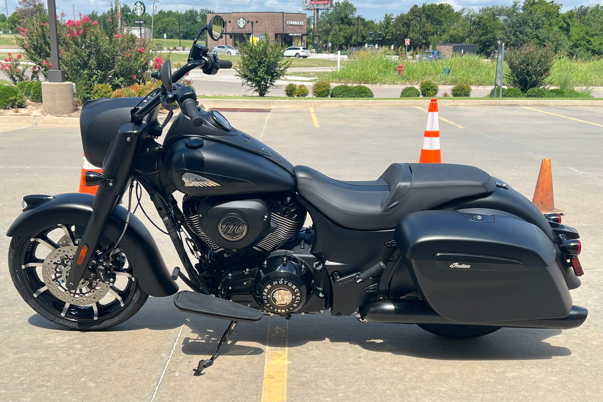 2024 Indian Motorcycle Springfield® Dark Horse® in Norman, Oklahoma - Photo 5