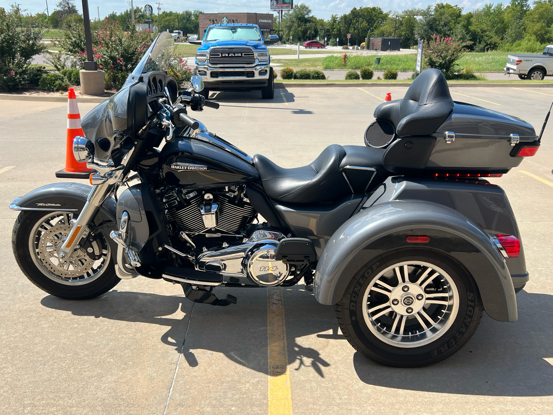 2021 Harley-Davidson Tri Glide® Ultra in Norman, Oklahoma - Photo 5