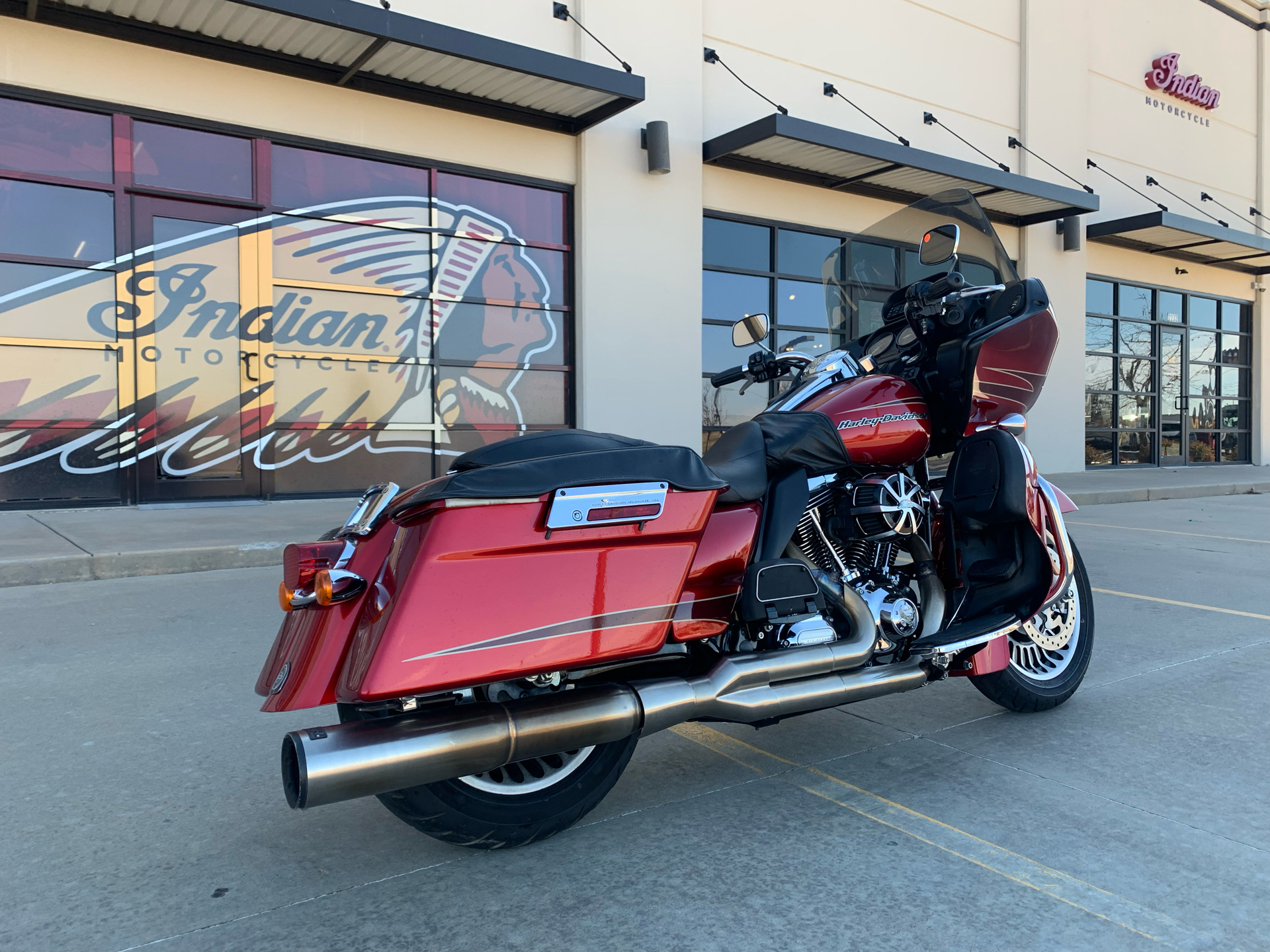 2013 Harley-Davidson Road Glide® Ultra in Norman, Oklahoma - Photo 8
