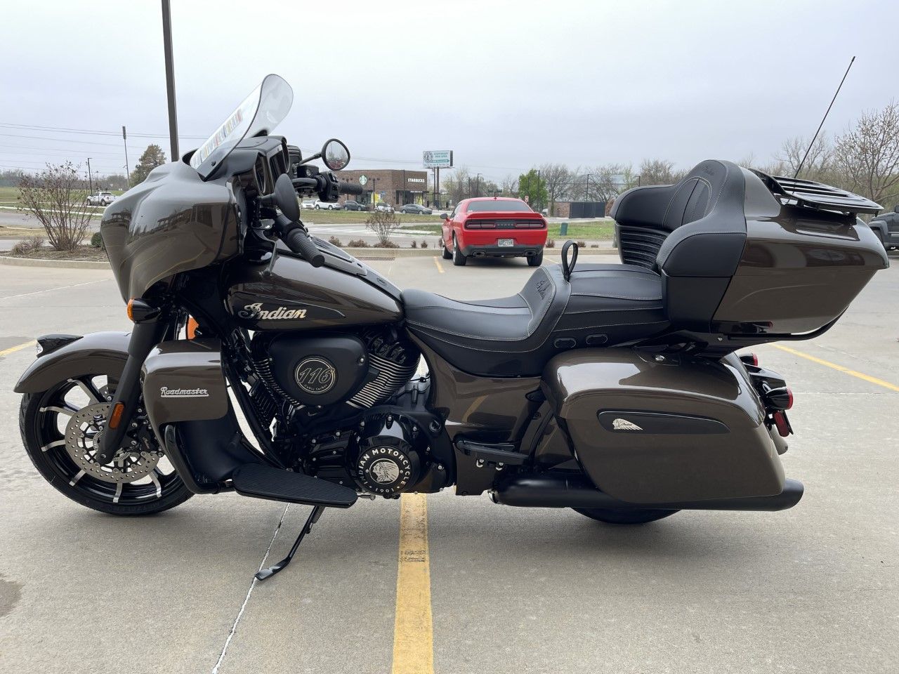 2023 Indian Motorcycle Roadmaster® Dark Horse® in Norman, Oklahoma - Photo 5
