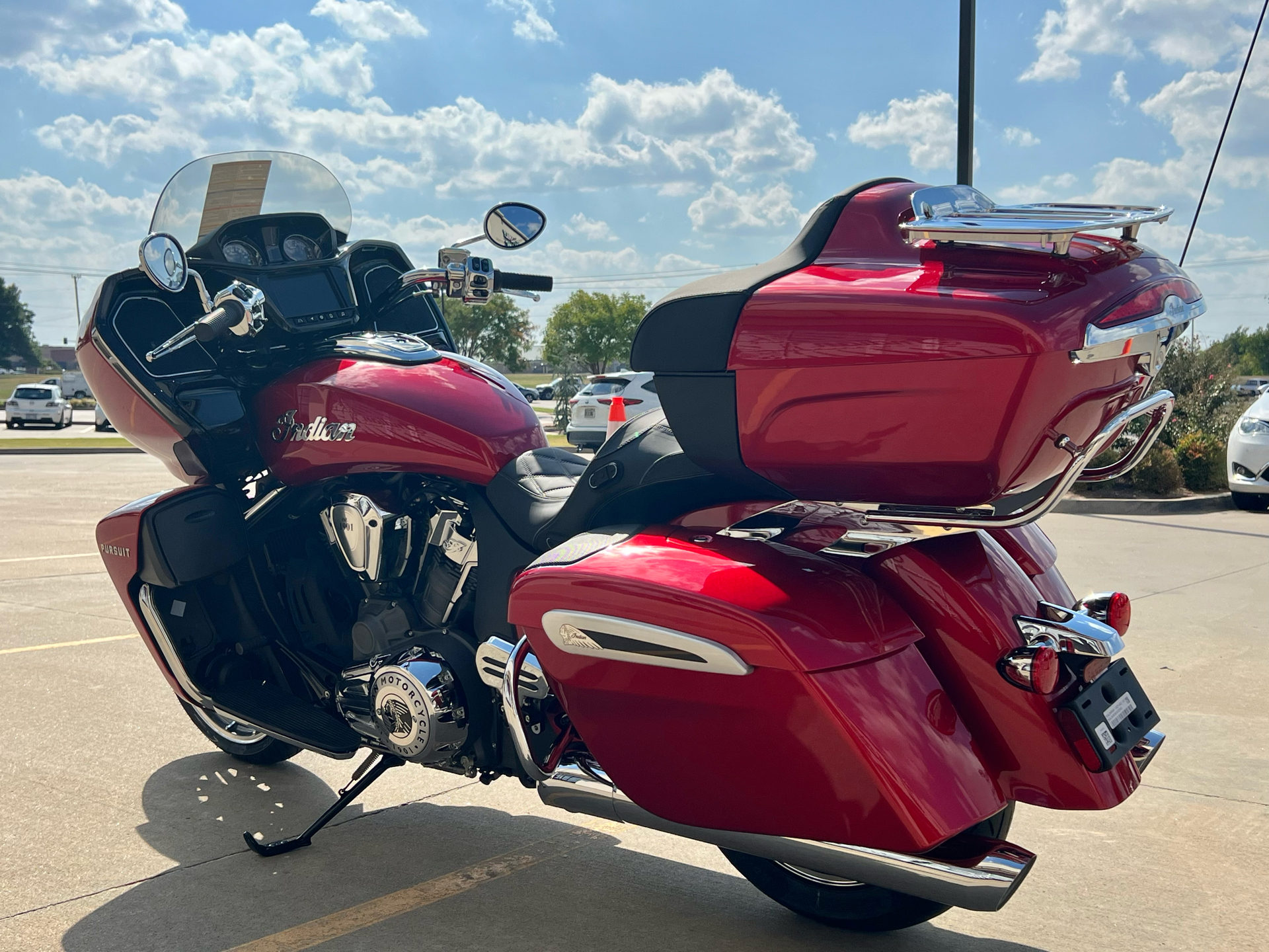 2024 Indian Motorcycle Pursuit® Limited® with PowerBand Audio Package in Norman, Oklahoma - Photo 6