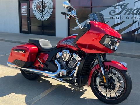 2020 Indian Motorcycle Challenger® Limited in Norman, Oklahoma - Photo 2